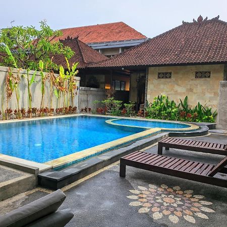 Taman Sari Cottages Kuta  Exterior photo