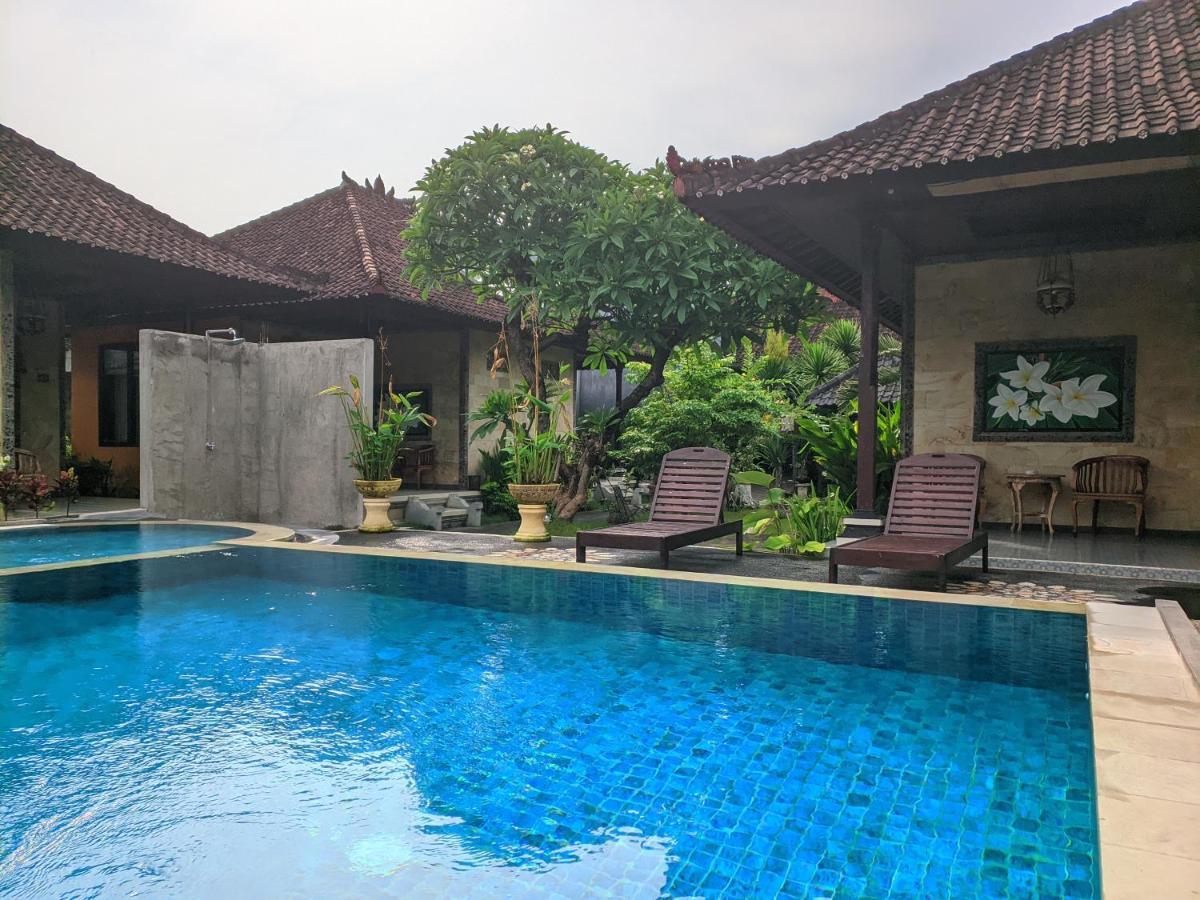Taman Sari Cottages Kuta  Exterior photo