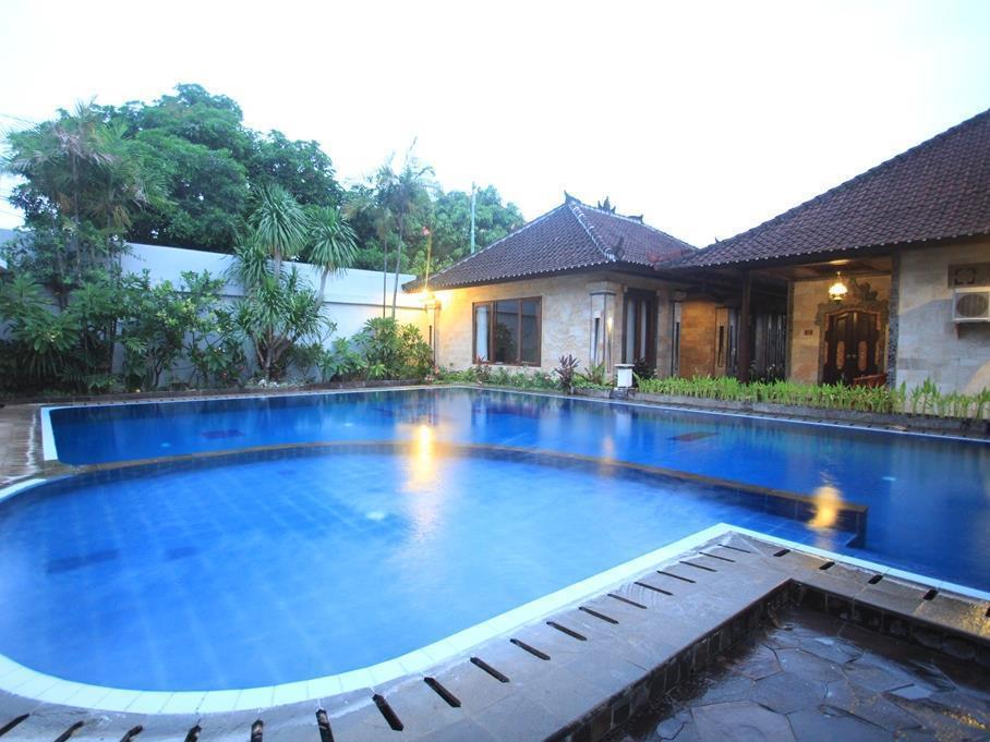 Taman Sari Cottages Kuta  Exterior photo