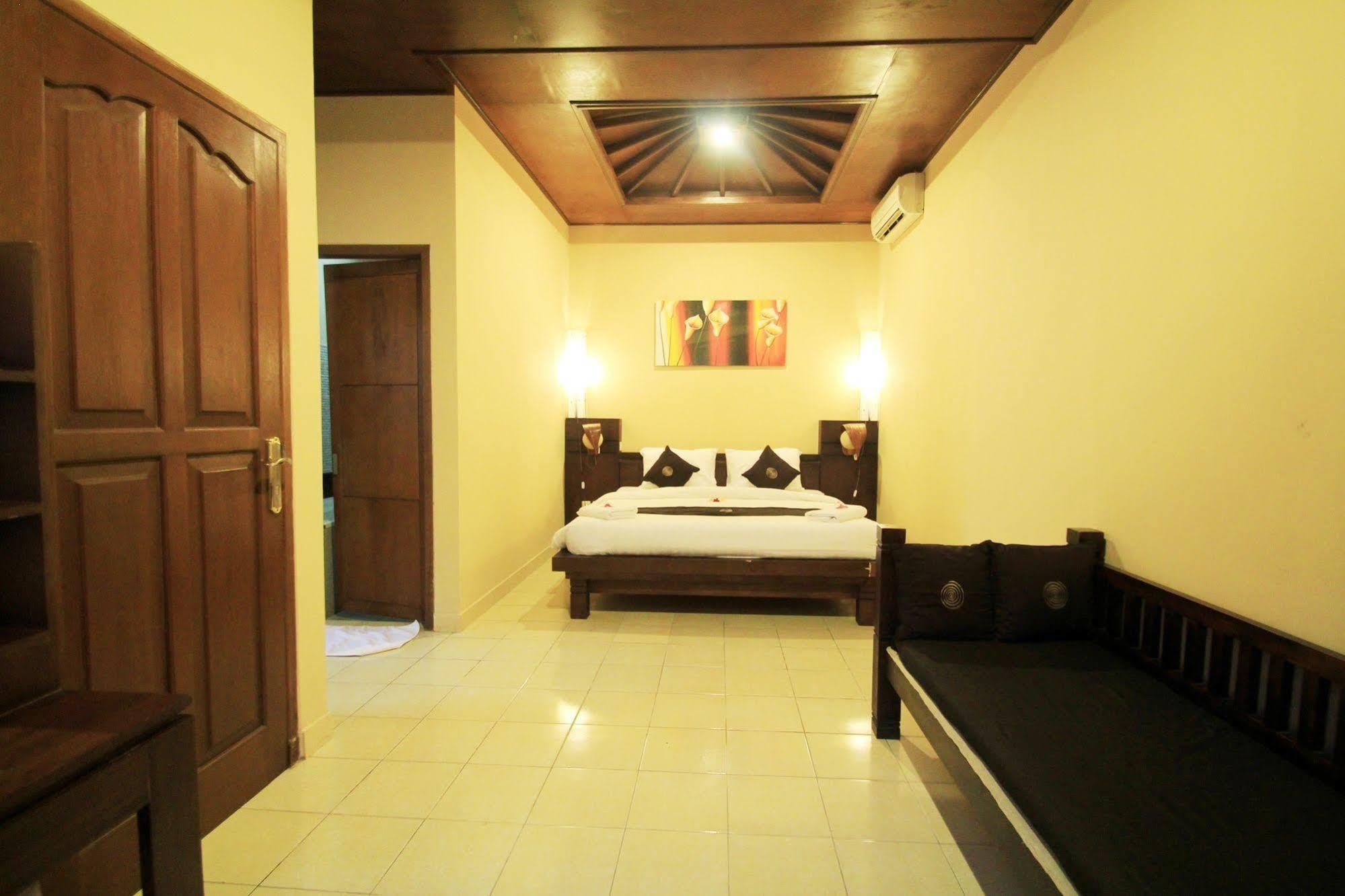 Taman Sari Cottages Kuta  Exterior photo